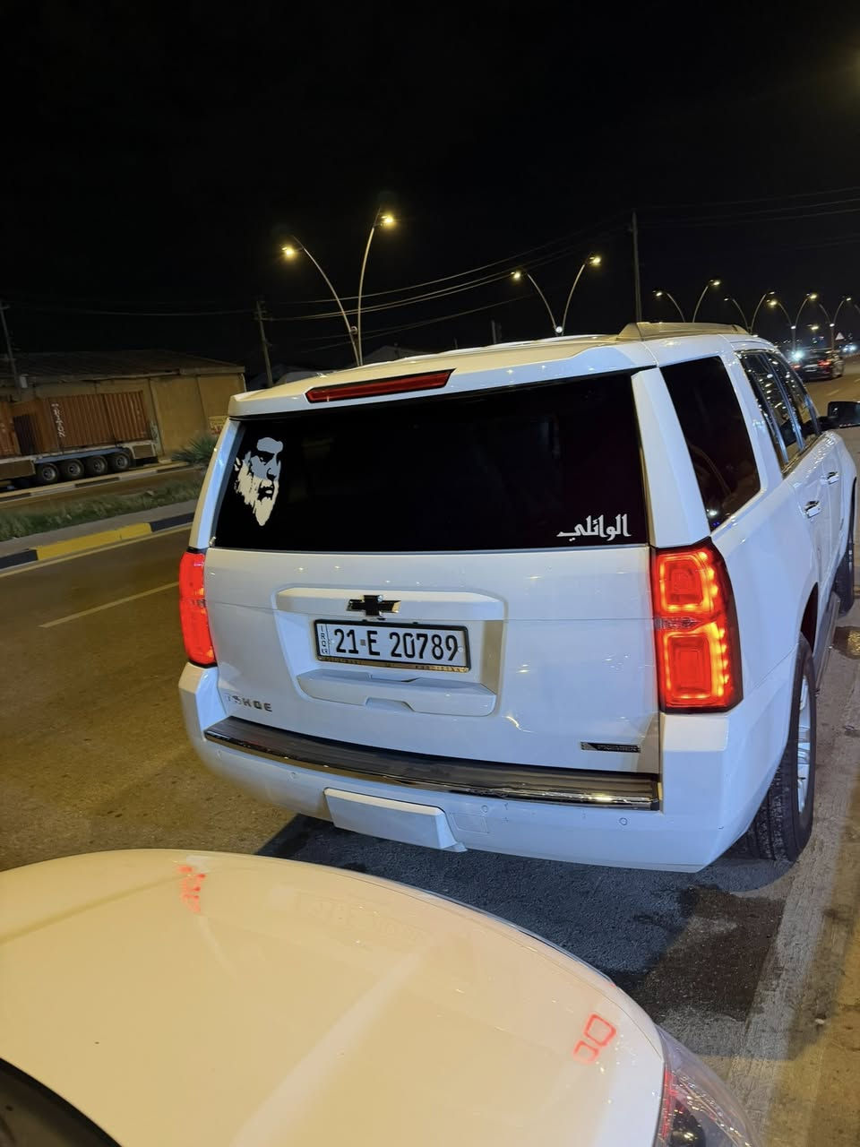 تاهو برايمر فول ما عدا الفتحه جاهزه من كلشي تخم تاير تبريد مديل 2017 وارد أمريكي رقم سليمانية باسمي هزة جديدة  تحويل ثاني يوم بيها جاملغ مبدل ومصبوغ وباب جهة اليسرة مبدل و بيها معجون قليل كلش ب تكمه جوه كد شبر والباب الوره مفتوح مقسم وبيه معجون كد شبر ب الحلال داخل الباب  والجاملغ سايق والبنيد مغسمات السعر 320 وبيها مجال السيارة موجودة ب البصرة ***********
