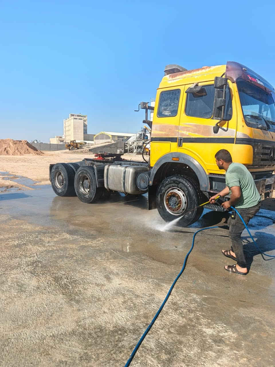 السلام عليكم عندي كرواتي موديل 95كير255فافون مجموعه جي ئف ام قحطان سعر 350ورقه وبيه مجال

الهاتف:***********
