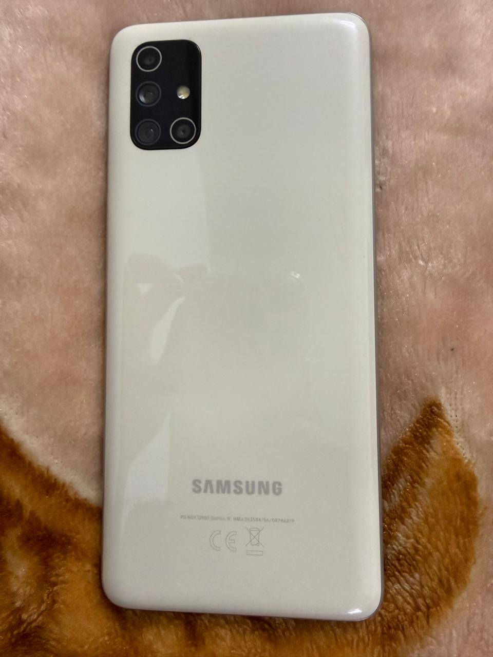 السلام عليكم 
كلاكسي M51 شحن سريع نظيف ما مفتوح شرط
مع باكيتو وشاحنتو الاصليه مالتو و سماعات مل اذن مالتو الاصلي ما مستعملة نهائيا وتشوفها بعينك
يجي ذاكرتو 8 كيكا و التخزين 128 ... السعر 170 الف وبي مجال للطيبين .. للتواصل على ماسنجر مل صفحة


**إذا كنت صاحب هذا الإعلان وتريد حذفه لأي سبب، رجاءا أرسل رسالة إلى الدعم الفني**