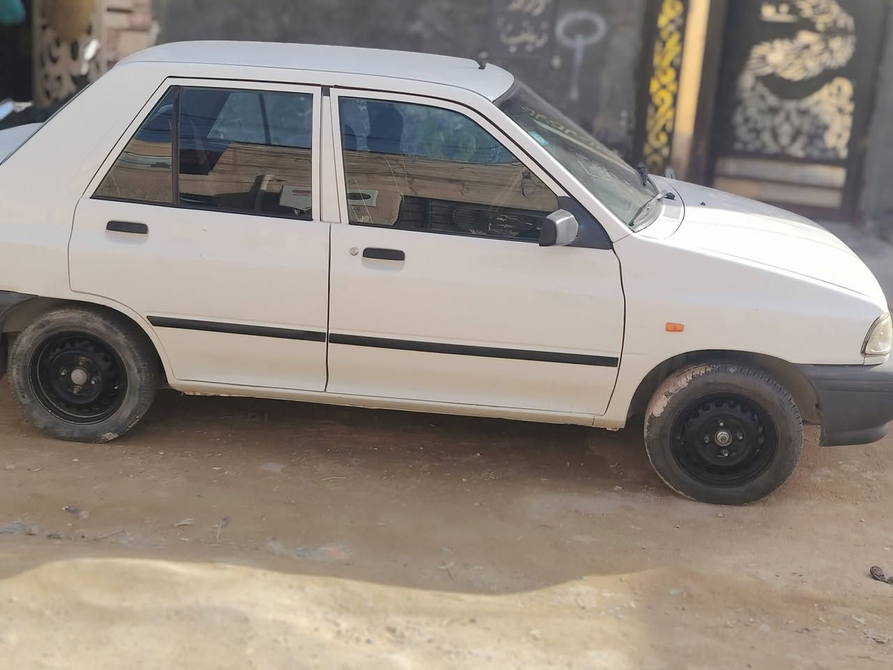 سلام عليكم سياره البيع مديل 2018 بيه بارد جاملغ امام سياره مكفوله بيه منضومه غاز رقمي ***********
