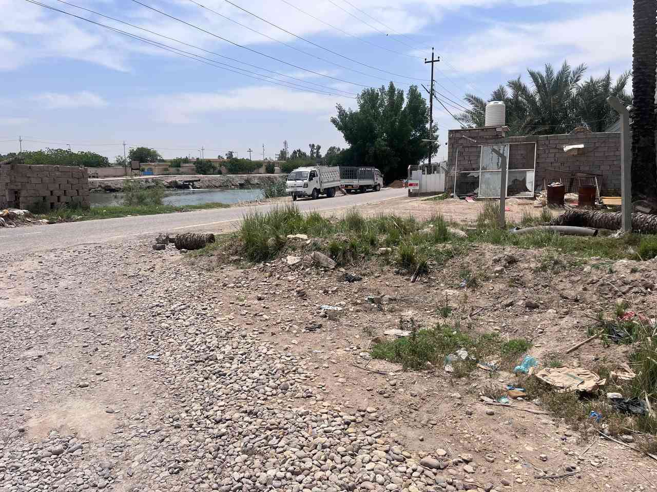 السلام عليك ارض 1000متر   لبيع
موقع الارض  ع طريق حمزه هاشميه قريبه ع جسر الهاشميه 
سند عثماني 

الاستفسار 
***********
