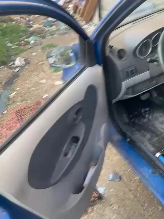 سياره فاو 15قفله أبيع كومت حديد  ***********
