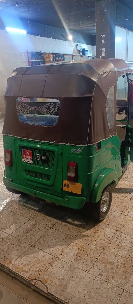 سلام عليكم تكتك21 للبيع السعر وباقي التفاصيل خاص رقم ***********بي واتساب
