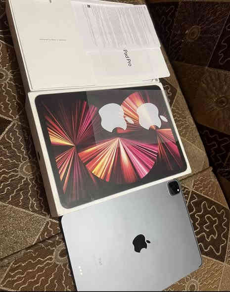 توفر 11برو  m1 2021 ذاكرة 128 

120 فريم pubg

كارتون لاصق حماية و كيبل ويا

السعر640 الف

*********** بغداد البلديات توصيل جميع محافظات العراق
