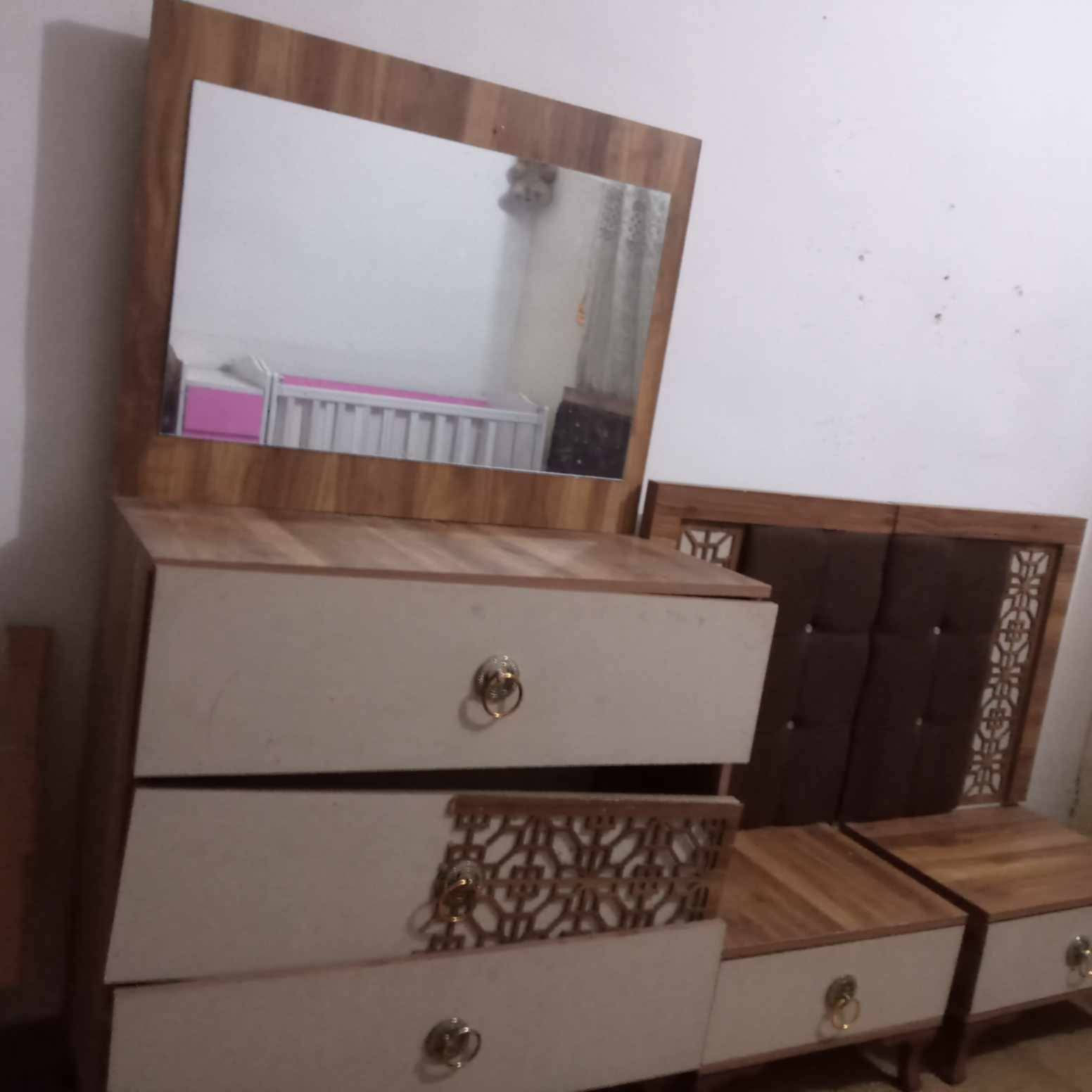 غرفة تركي خمس قطع بيه ضرر بسيط سعره 200وبيه مجال مكانه نجف


**إذا كنت صاحب هذا الإعلان وتريد حذفه لأي سبب، رجاءا أرسل رسالة إلى الدعم الفني**