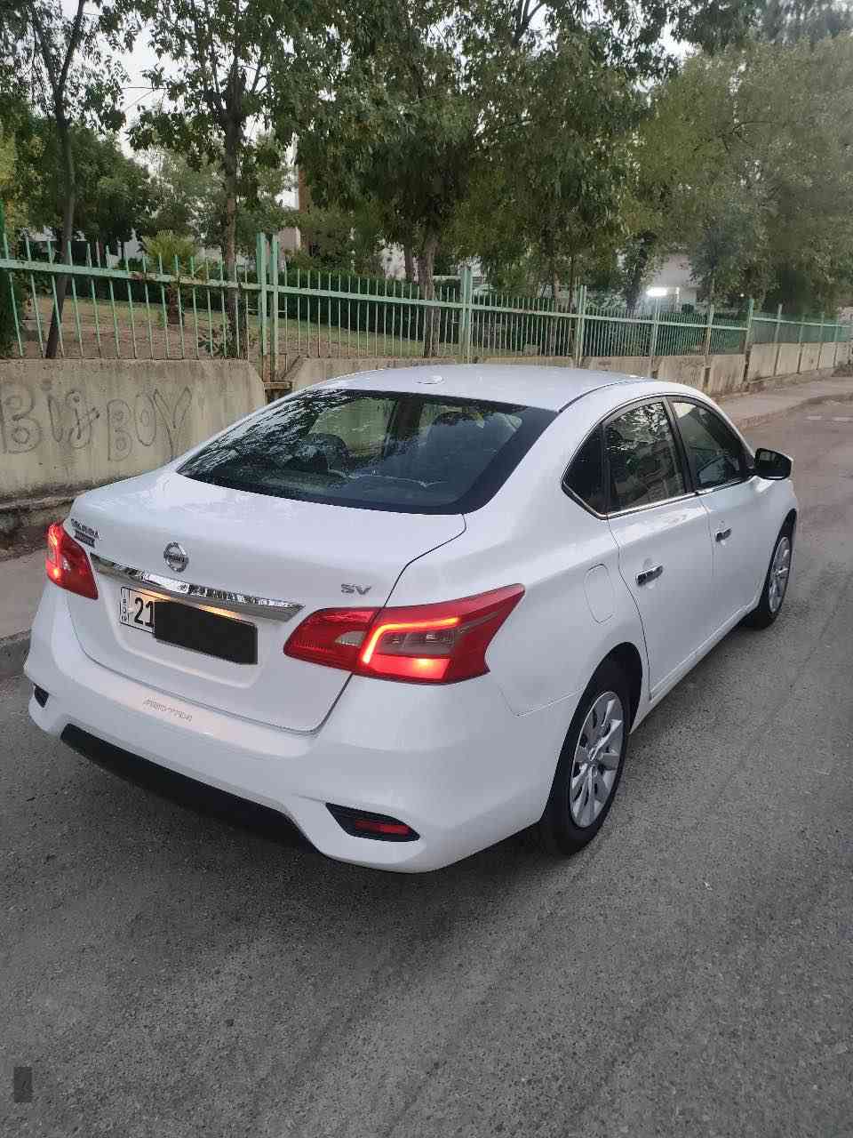 سەرەتا بە ناوی خودا
نیسان سێنترا ٢٠١٦ ئەمەریکی مەکینە ١٨ مەرغوب مواسەفات SV
گێڕ و مەکینەی نەکراوەتەوە و بەشەرت
تەبرید و گەرمی بە شەرت
رەقەم و سەنەوی تا ٢٠٢٨ و بە ناوی خۆمەوەیە
(Normal, Eco, Sport) سێ مۆدی لێخورین
بەسمەی دەرگا و سویچ
شاشە و کامێرا شەریکە
 بۆیاخ ئەستورە و سۆنەری دانراوە ناوی نەگرتوە و قرچیشی نیە 
١١٠ گەڵاو مەعامەلەیەکی زۆر کەم السليمانية, العراق


**إذا كنت صاحب هذا الإعلان وتريد حذفه لأي سبب، رجاءا أرسل رسالة إلى الدعم الفني**