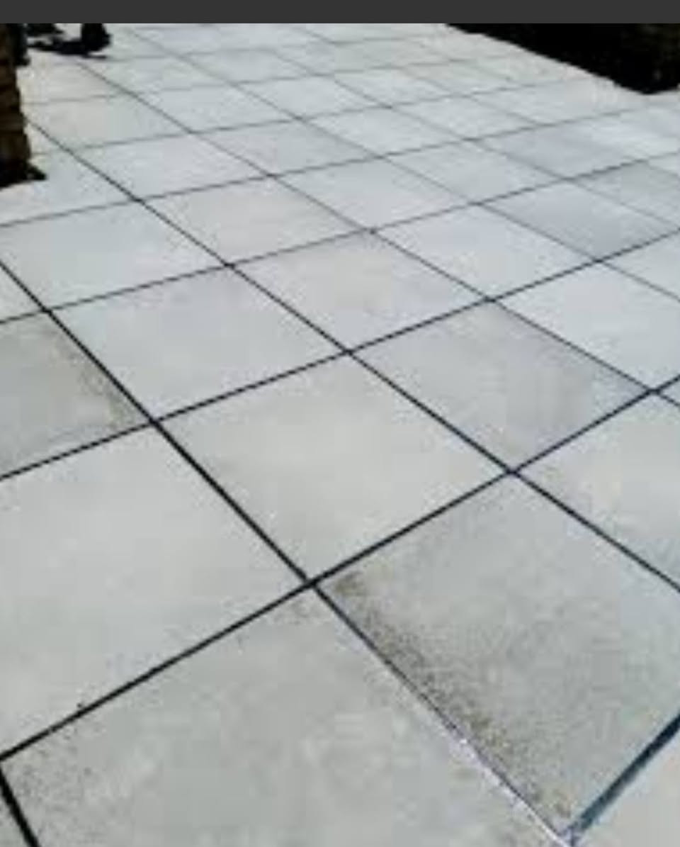 خلفه ماستك وزفت متفرغ جاهزين بعمل جميع السطوح *********** تطبيك وتصليح السطوح
