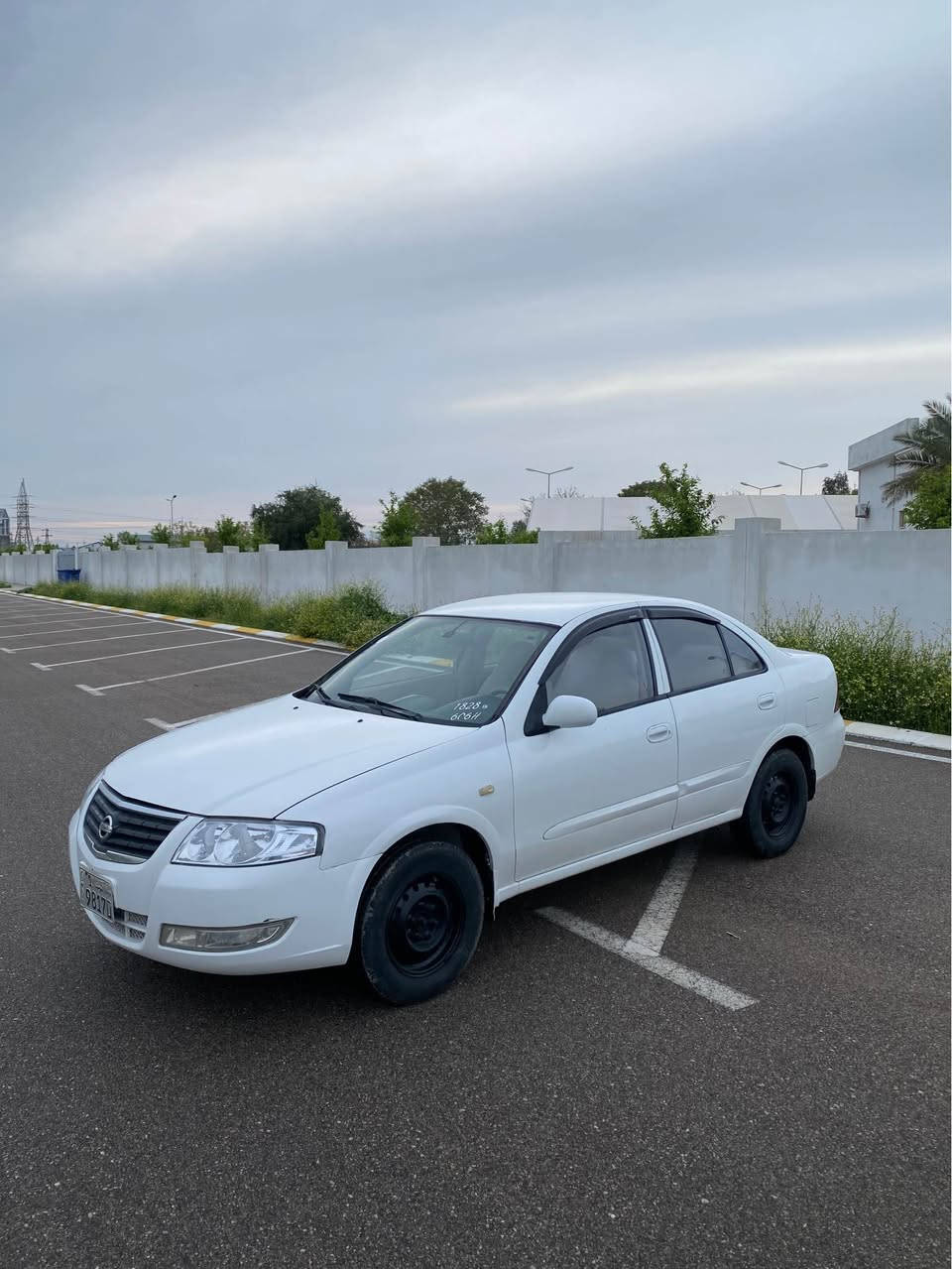 سةني براوة ٢٠١٢ توماتيك ناو زةرد گيرومةكينةو تةقةو رةقةي بةشةرت هةمو گياني بةشةرت تايةي تازةية  سعري ٤٤ كةميك مةجال ژ.م *********** كالار, السليمانية
