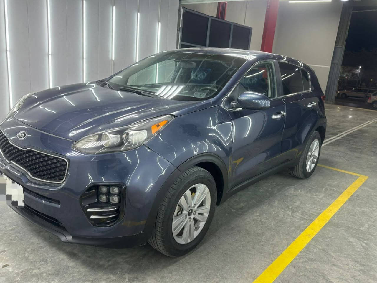 اسلام عليكم للبيع كيه سبورتج موديل ٢٠١٩ رقم كربلاء بسمي وارد امركي مكينه ٢٤٠٠ كير مكينه حداديه تتفئه تبريد تخم تاير كهربائيات كله جديد حادث السياره جمالغ خلفي وقبق جنطه بلادواخل عندي البنيد جرد وصبغته والباقي كفاله ماشيه ٦٣ المواصفات دبل تحكم ستيرن اي بي اس جي بي اس شاشه كامره فور ويل تبريد قطعتين وبعد بيها موصفات السعر ١٤٩ وبيها مجال لستفسار الاتصال ***********
