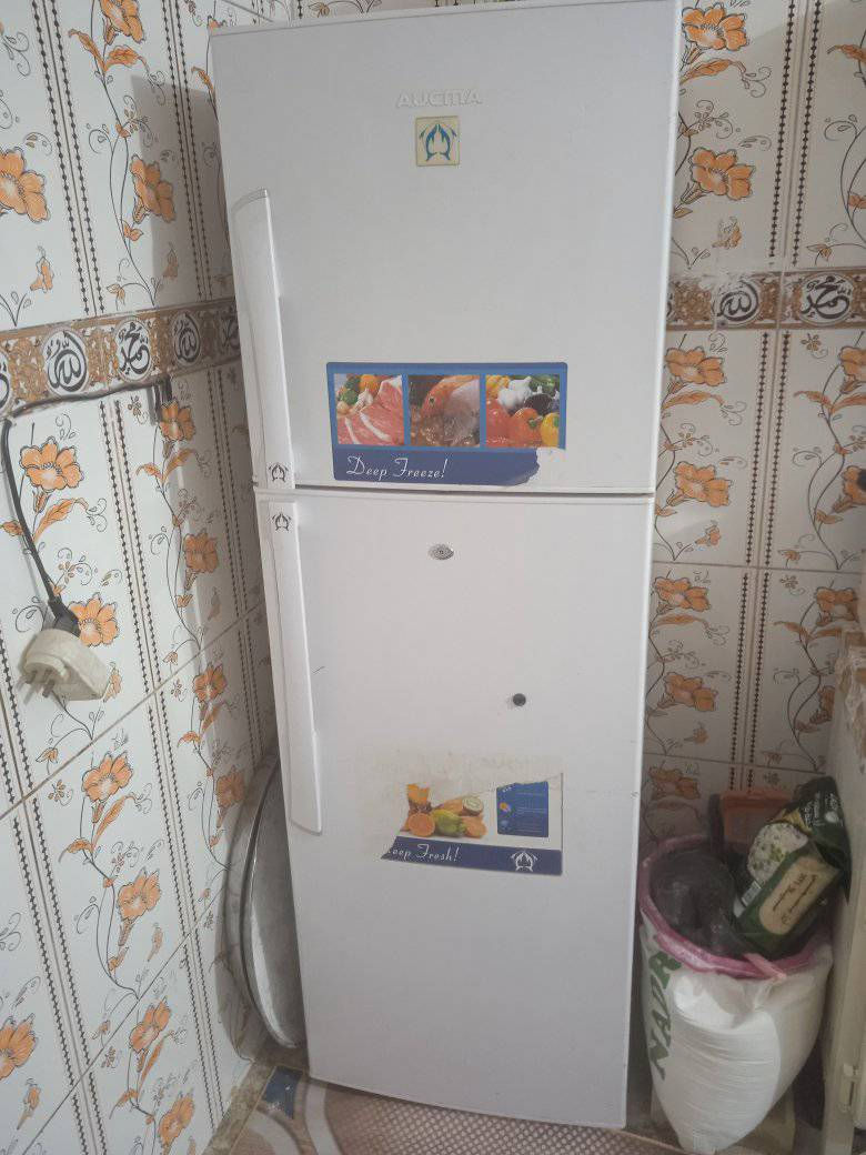 ثلاجه 22 قدم للبيع عاطله نقصه،  غاز،،،
مطور أبدل مال باله اصلي السعر 150


**إذا كنت صاحب هذا الإعلان وتريد حذفه لأي سبب، رجاءا أرسل رسالة إلى الدعم الفني**