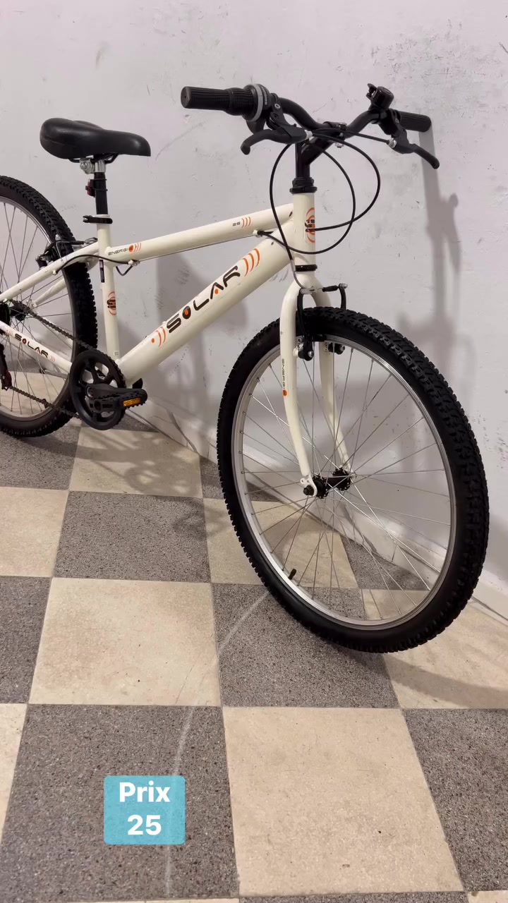 دراجة رياضية اصلية 🇫🇷🇫🇷
Taille 26🚴🏻‍♂️
  #دراجةهوائية #bikealgerie #velodz #fypシ゚ #viralreelschallenge #vtt #الجزائر #velo #cycling #cyclisme #bikelife #dz #explore #like


**إذا كنت صاحب هذا الإعلان وتريد حذفه لأي سبب، رجاءا أرسل رسالة إلى الدعم الفني**