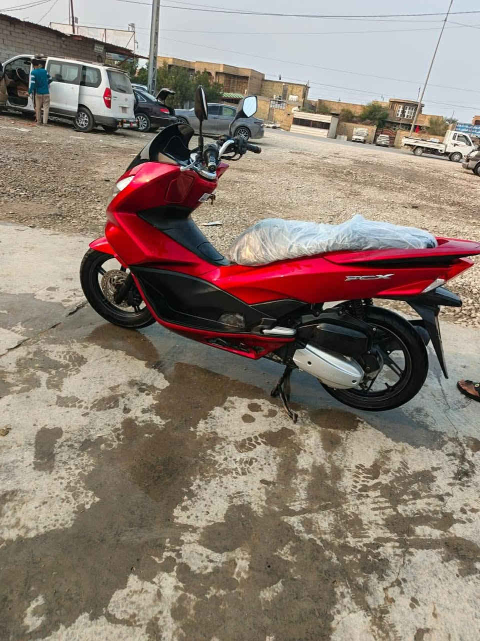 سلام عليكم متاح دراجه بي سي اكس جيل 2 
ياباني مكفوله كفاله عامه من كلشي مكانه الديوانيه قضاء عفك 
ماشيه 80  السعر 16 وبيه مجال***********
