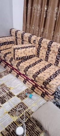 متوفر جلسات عربيه جديد بسعر مناسب جميع القياسات للتواصل 07722491050 وا...