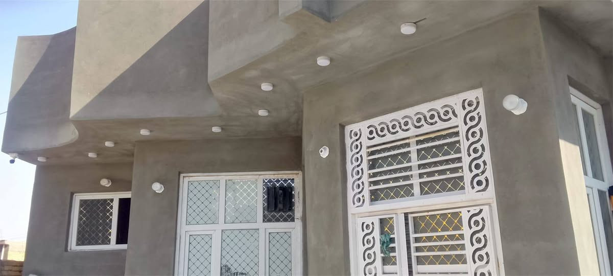 بيت للبيع طابو صرف على (طريق سومر خلف سكلة ابو كاظم)
 المساحة ٢٥٠م طابق واحد بناء كونكريت يحتوي على غرفتين وصاله ومطبخ وصحيات واستقبال للاستفسار ***********
