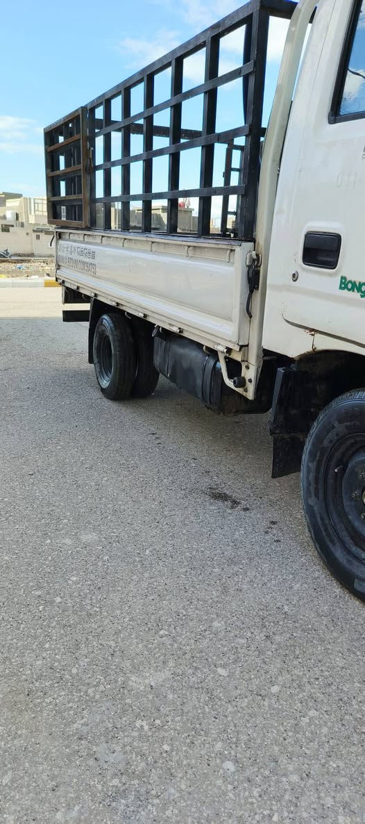 كيا فونتيره موديل ١٩٩٩ سياره جاهزه على الاخير مكينه كير حداديه تخم تاير سياره كبل لشارع تطلع بيه ماناقصه برغي رقم صاحب السياره ‏‪***********‬‏
