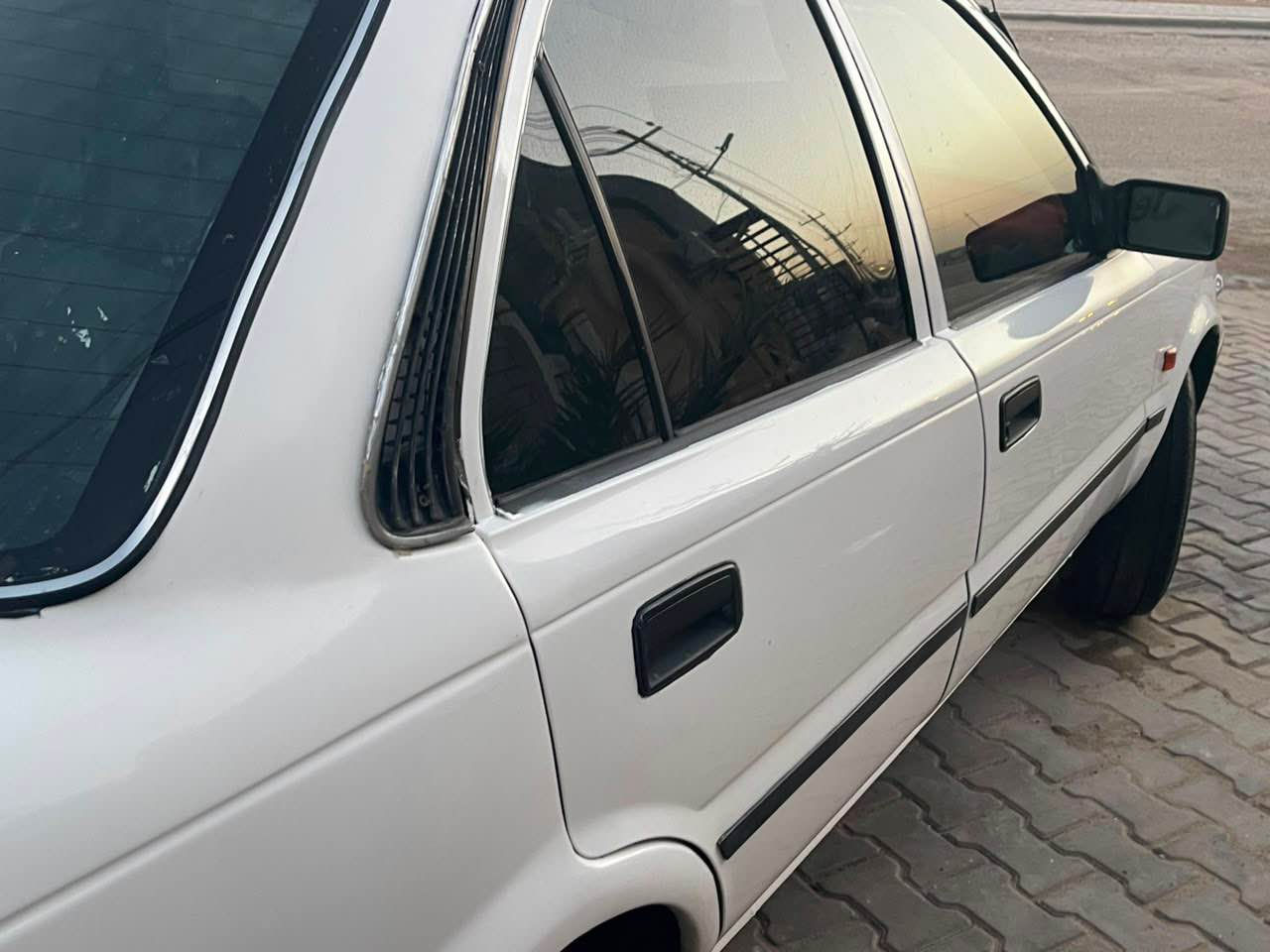 سلام عليكم كورلا للبيع السيارة تعمير جديد كلشي بيها جديد مكينه وكير يشلعن التبليط تخم تايرات جديد حدادية جديدة سستم كامل مبدل كلشي بيها شغال حتى التبريد باقي بس ربط مكلف بالنشر مكان ابو الخصيب الحي العسكري للاستفسار اتصل على رقم راعيها (( +964 770 567 2853)) سعرها 45 وبيها مجال السيارة شرط التحويل ماتحول لاتخابر ولا تراسل ابو الخصيب, البصرة
