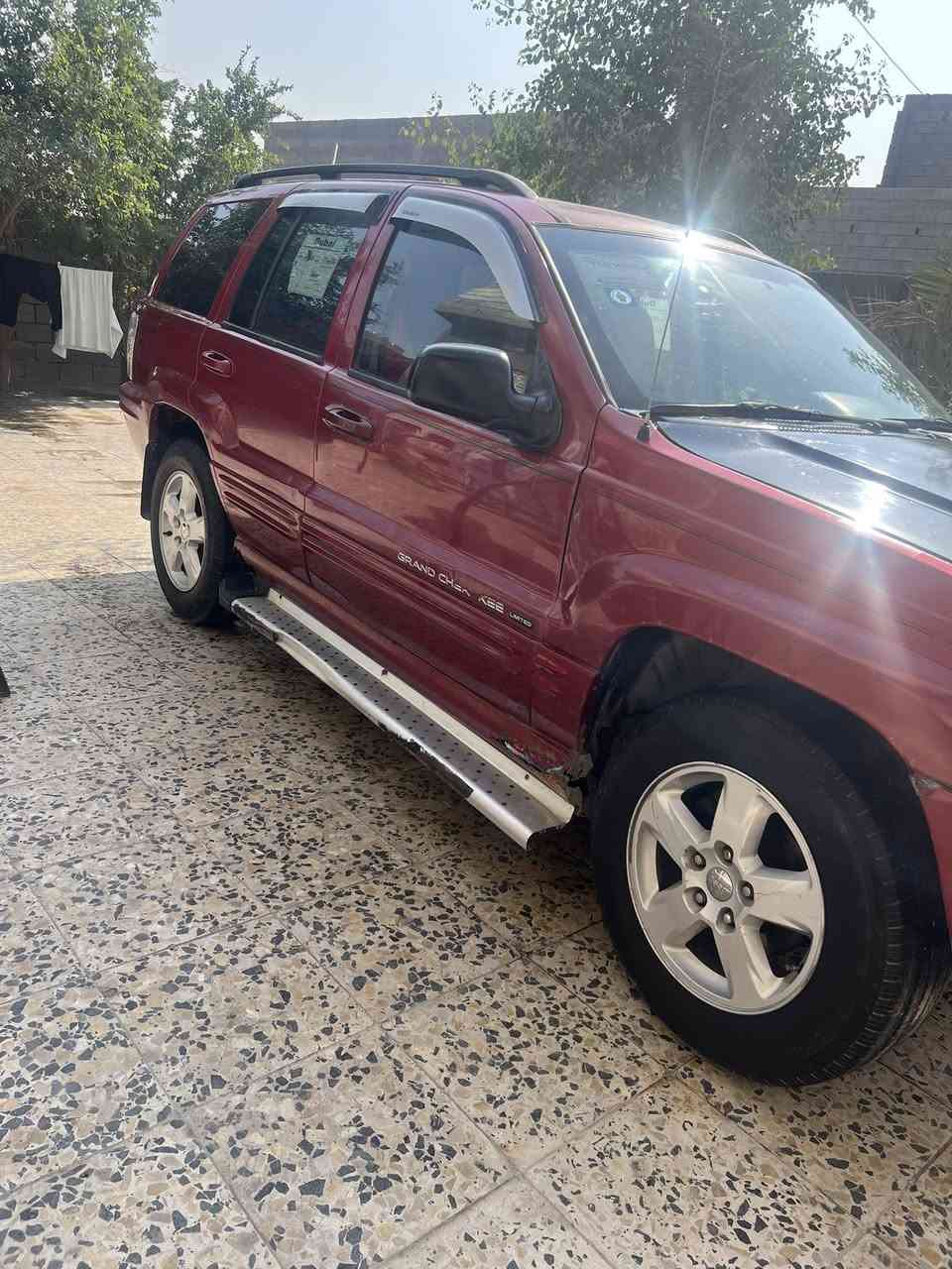 سلام عليكم للبيع سيارة جيب شيروكي موديل 2002 محور محرك 2500TOYOTA تبريد شغال كهربائيات شغاله سيارة مكانها بصرة وراعيها بصرة  سعرها 60 وبيها مجال بسيط لشراي

للأستفسار اكثر اتصال على الرقم ***********
