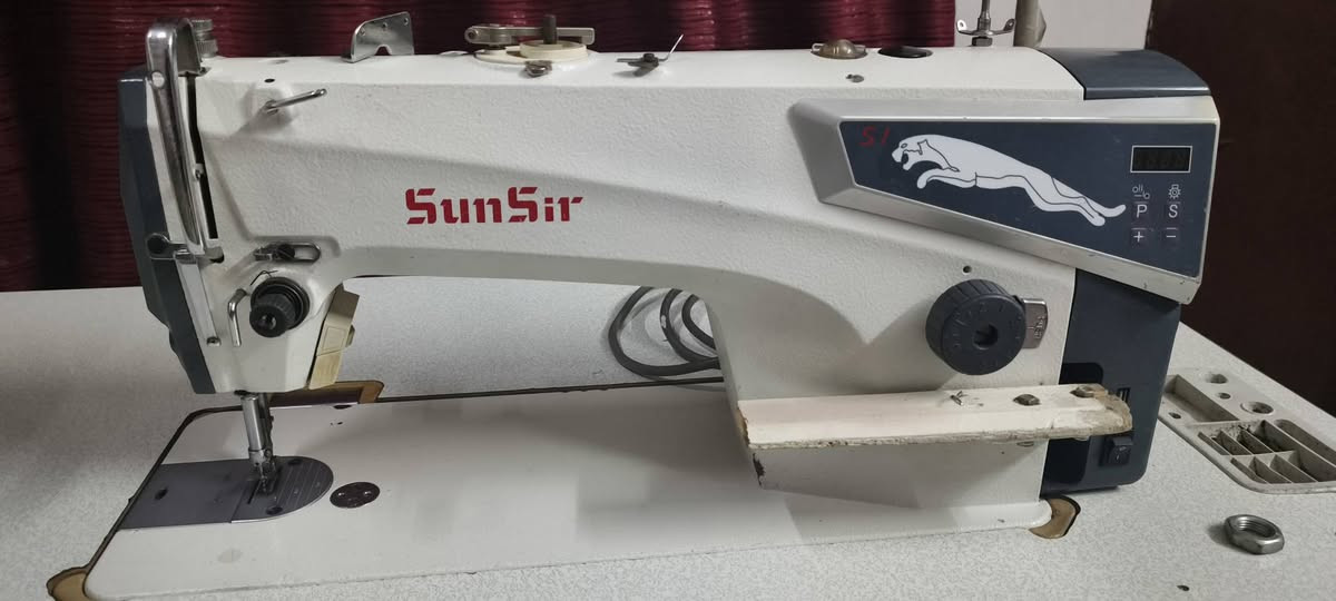 سلام عليكم
ماكنه سنسنر صناعي كاتم باب اول شرط مابيها اي عيب نضافه كدام العين شغلها وطعنتها خير من الله سعرها 225 لايوجد توصيل بيها مجال حك الجيه مو شراي لاتكسر بحلال غيرك


**إذا كنت صاحب هذا الإعلان وتريد حذفه لأي سبب، رجاءا أرسل رسالة إلى الدعم الفني**