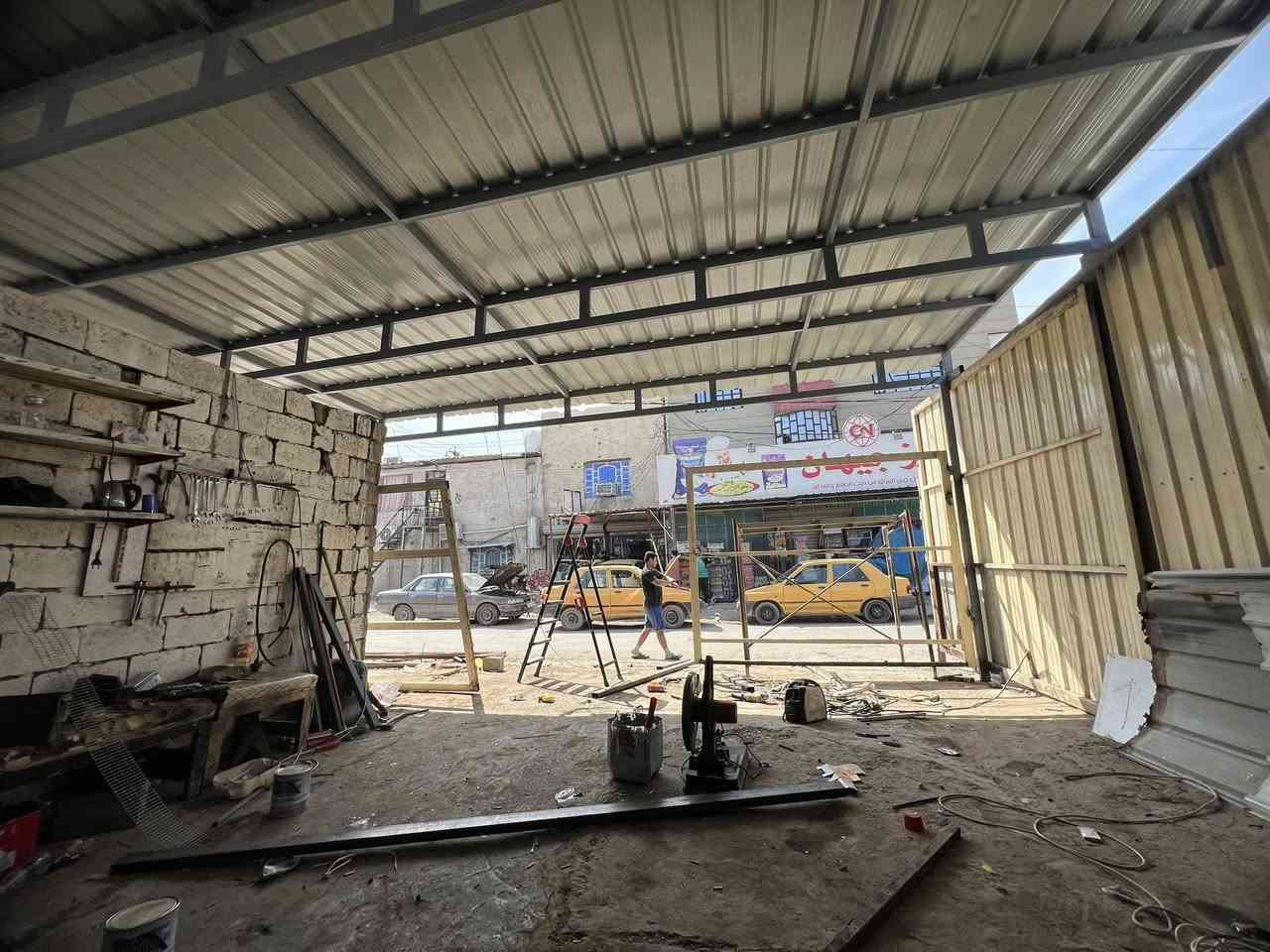 من الاعمال. 
سقيفة كيربي نضام جسور بدون دنك وصطية 
بقياس 10m X 9m


**إذا كنت صاحب هذا الإعلان وتريد حذفه لأي سبب، رجاءا أرسل رسالة إلى الدعم الفني**