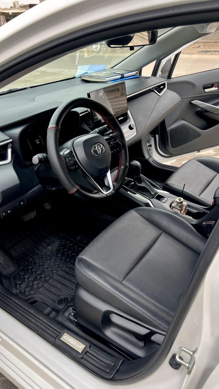 سلام عليكم للبيع كورلا هايبرد 2025 حرة فول مواصفات مكفولة كفالة عامة ماشية 5000
السعر168 وبيها مجال 
***********
