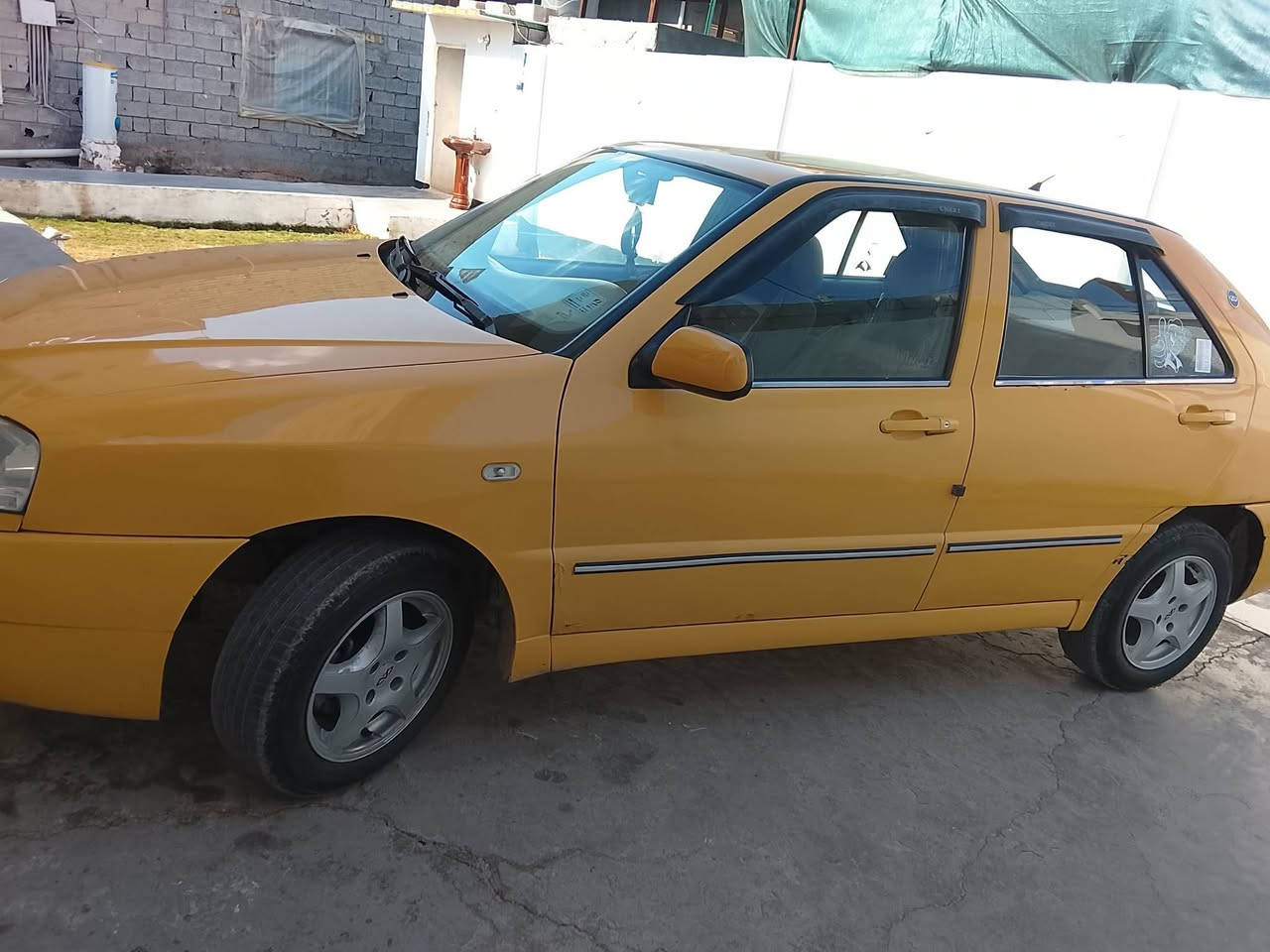 السلام عليكم
شيري موديـ ـل 2010 سياره عله وضع الشركه مكينه خير من الله كير مكفول تدفئه تبريد الكشر مكفول كهربائيات بعدها وضع شركه سياره ما مشتغله تكسي. سنتر لوك
سنويه جديده بأسمي شرط التحويل مكاني بغداد بسمايه
*********** السعر 36 وبيها مجال بسيط
