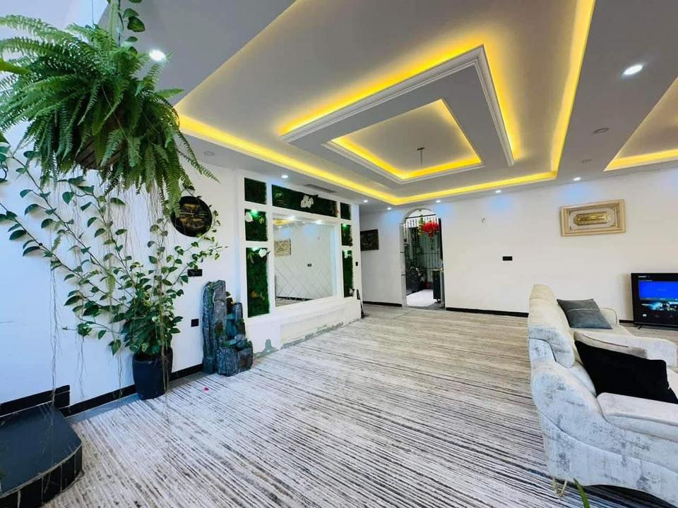 🚨 حالة طوارئ - بيع سريع جداً 🚨

عرض حصري من #شركة_زيرو_للعقارات
━━━━━━━━━━━━━
⚡ استعجل ع الشراء - هسه وقتك ⚡

🏰 فلا أسطورية - مارينا ستي

📍 قرب دبي ستي - ع سايد ماجدي مول
⏱️ دقيقتين فقط عن ماجدي مول!
━━━━━━━━━━━
💎 المواصفات الخيالية:

📐 351 متر - مساحة ضخمة
🛋️ مفروشة بالكامل - أثاث فاخر
🛏️ 6 غرف نوم واسعة
🏛️ صالتين كبيرة + استقبال ملكي
🍳 مطبخ راقي + حار
🍷 بار جبير للضيافة
🌳 حديقة مقابلك - إطلالة خيالية
━━━━━━━━━━━━━
🔥 ليش هذي الفلا مميزة؟

⭐ مو ع وضع الشركة
⭐ صاحبها مسويها ع ذوقه الخاص
⭐ تشطيبات فاخرة وفريدة
⭐ موقع ذهبي - كل شي قريب
⭐ مفروشة كاملة - استلم وادخل
━━━━━━━━━━━━━
⚠️ تحذير مهم:

🚨 بيع سريع - حالة طوارئ
🚨 السعر خيالي لظرف البائع
🚨 فرصة العمر - لن تتكرر
🚨 اللي يتصل أول يربح
━━━━━━━━━━━━
📲 لحك الحين - ما تتردد!

📞 اتصل فوراً: [+964 774 110 9933)

⏰ كل ثانية تأخير = خسارة فرصة ذهبية
━━━━━━━━━━━━━
🏆 شركة زيرو للعقارات
فرصتك الوحيدة - استعجل! 🔥💯
