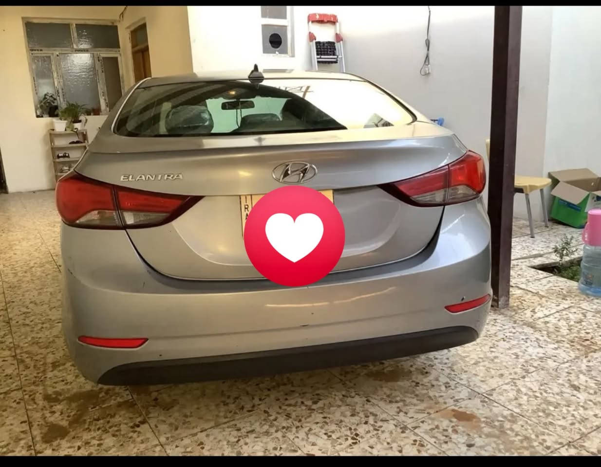 السلام عليكم
النترا للبيع موديل 2016 امريكي 

رقم بغداد 

الحادث جاملغ و بنيد بدون دواخل 

مكينه مفتوحه

مكينه 2000 دوش 

السياره اني مستورده على ايدي من 2016 لحد الان عندي

كامله  بسمي تحويل مباشر 

السعر  112 بيه مجال 

رقم الهاتف ***********
موجود واتساب
