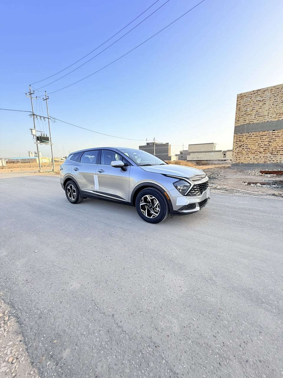 السلام عليكم
للبيع سبورتج 2023 حادثها مثل ماموضح بالصور بس الجنطة معدله ومصبوغة نفسيتها السيارة ليبل واحد اي ارباك مابيها حادث بسيط بسمي السيارة مواصفات باب ثاني بيها اصبعين بارد فقط السيارة جديدة معنى الكلمة 

العنوان بابل 

***********
