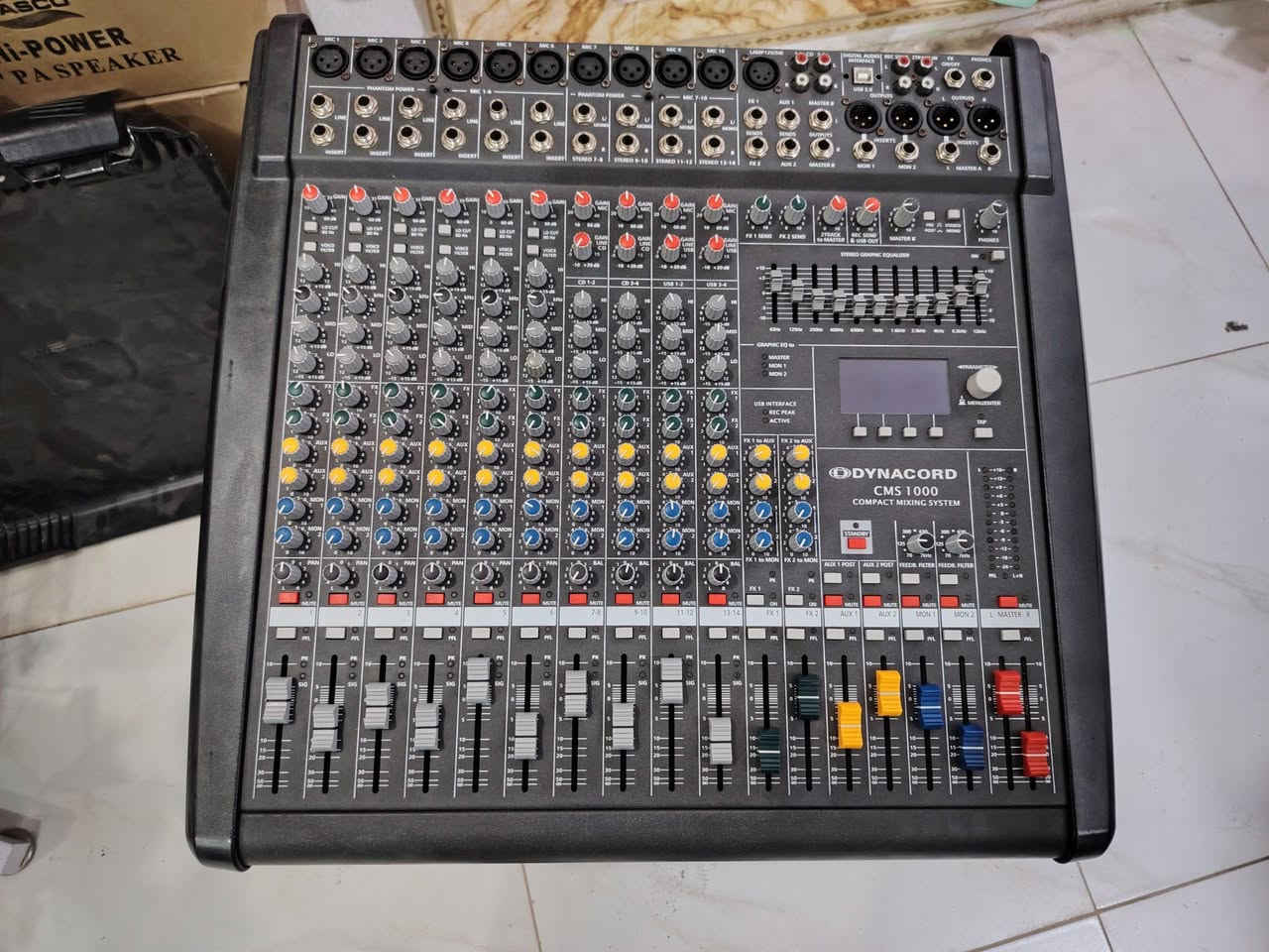 سلام عليكم 
جهاز داينكورد اخرس
 شرط امتياز الاصلي نضافه 95 
باور ياماها 7000 مستخدم 
السعر 750 الف
ناصريه قضاء الفجر ***********
