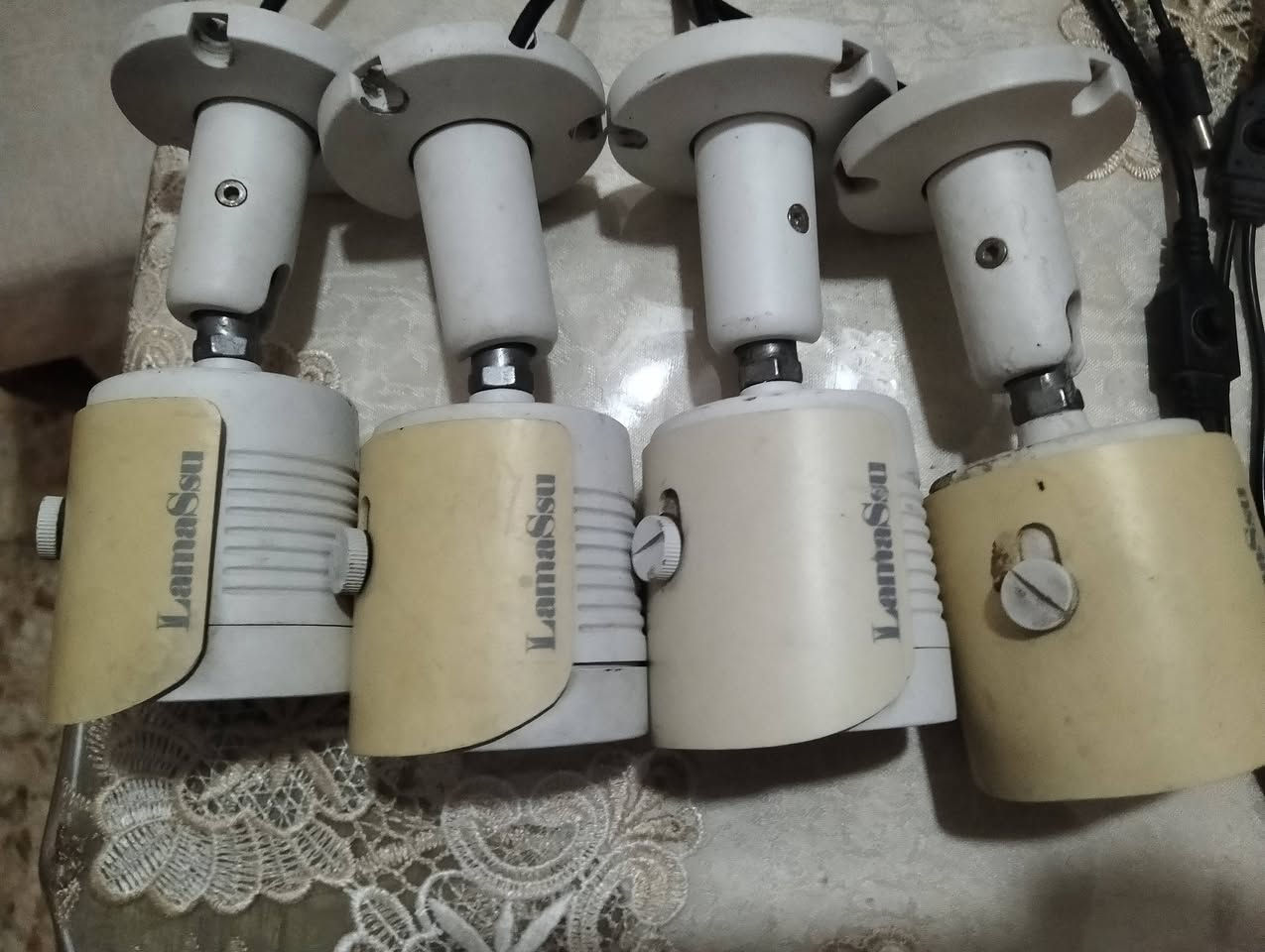 للبيع
منظمة كاميرات 
جهاز الاساورمع هارد 500 كيكا
شاشة سامسونك مربوطة بالجهاز لمس
4كاميرات اصلية
شاهد الفديو بعمل الجهاز
السعر مع توصيل75 الف
بغداد 
***********
