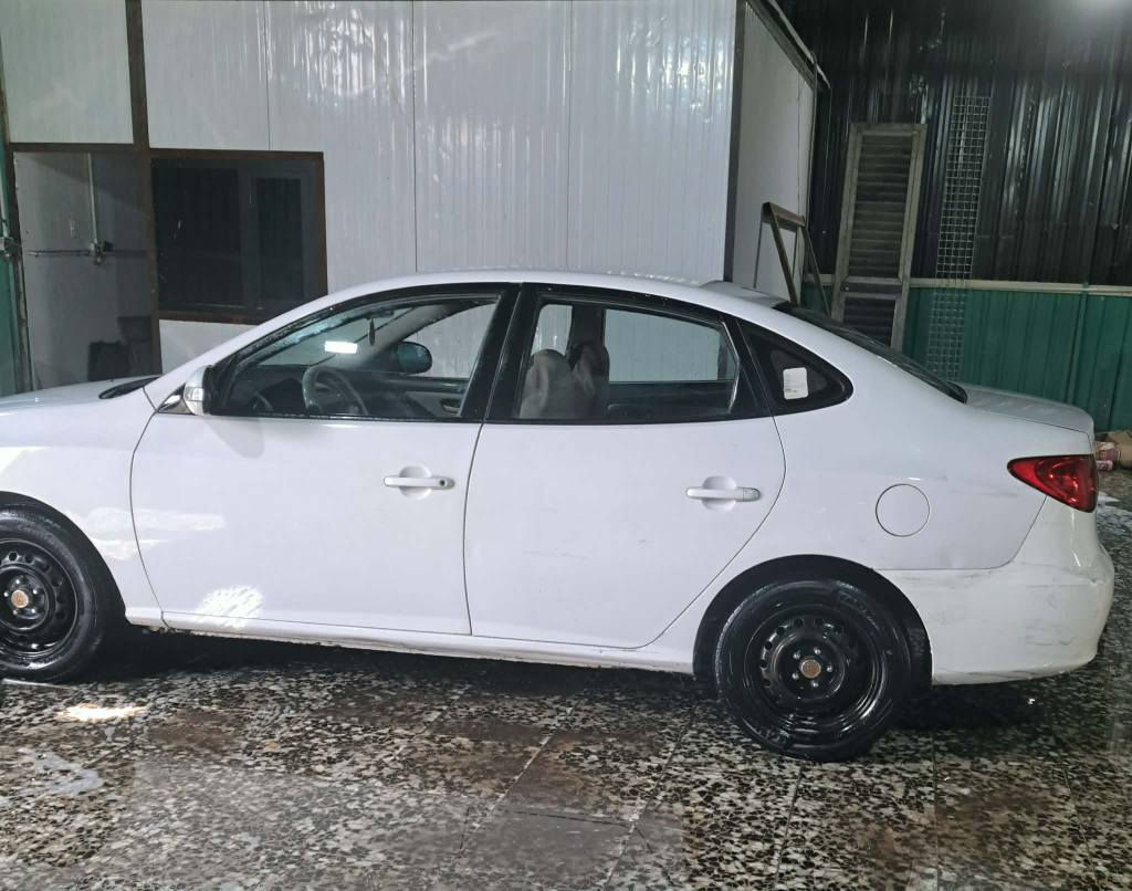 النترا لون ابيض موديل ٢٠١١ محرك ١٦٠٠ دكشن ناصي مكفوله محرك وكير وحداده اما الكشر حسب ماموجود بالسونار فقط صبغ  ورصعات بدون تبديل ‏‪***********‬‏ ملاحضه مكلف بنشر بغداد, العراق
