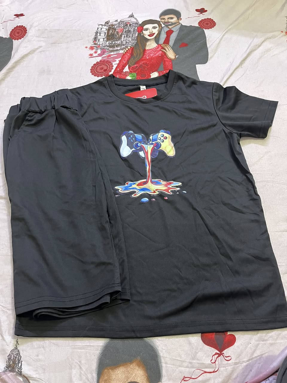 سلام عليكم شباب ملابس اطفال الي يريد وموجود نسائيات هم


**إذا كنت صاحب هذا الإعلان وتريد حذفه لأي سبب، رجاءا أرسل رسالة إلى الدعم الفني**