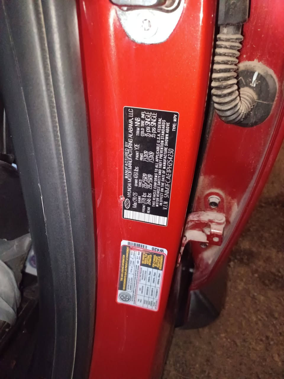 سلام عليكم توكسان 2023 أمريكي بلا رقم 
صبغ فقط بنيد 
مواصفات السياره 
كشانات جلد 
تحكمات مقود
جنطه كهربائي 
كشن كهربائي
رادارات جميع الجوانب 
فتحة سقف 
ثلاث انضمة قيادة 🚗
عداد شاشه ايباد 
شاشه تبريد لمس 
شحن 🔋⚡واير ليس 
وبقية المواصفات المعروفة 
السعر 182 مع مجال 
كربلاء


**إذا كنت صاحب هذا الإعلان وتريد حذفه لأي سبب، رجاءا أرسل رسالة إلى الدعم الفني**