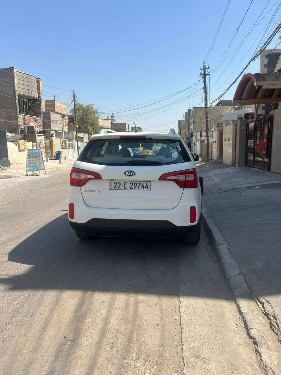 السلام عليكم سورنتو 14 خليجي فول مواصفات عده فتحه محرك 2400 دوش 7 راكب 3 تبريد بردات خلفيه حساس امامي خلفي كامره خلفيه مري شفط اشاير بل مري بصمه تشغيل بصمه ابواب رقم اربيل جديد بسمي هزه جديده مكان سياره بغداد سعر 148 بيع مستعجل صبغ موضح بسونار  حافت لبنيد فقط بدون فتح لاتصال ***********
