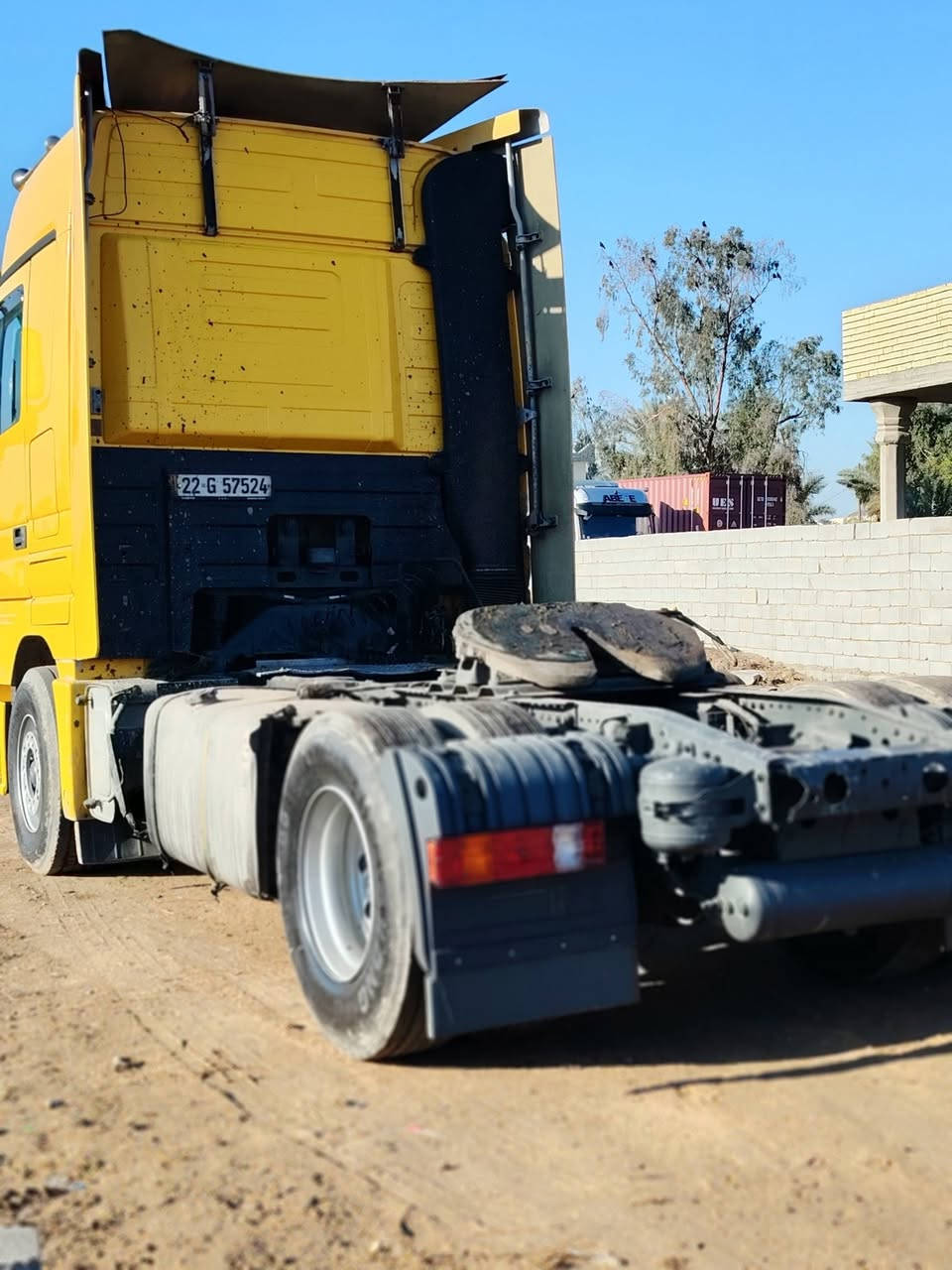 للبيع اكتروس 2005 حجم 46
محور طويل دبل تانكي كاز
 تخم تاير
 رقم اربيل
راس وعربانه جاهزه للشغل العربانه شمتز
3محاور واحد رفاع السعر 280
السياره متَواجده الفلوجه معرض الرشيد
 رقم صاحب السياره ***********
تحويل مباشر سنويه منتهيه
