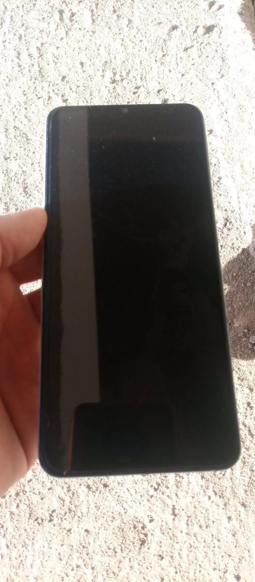 ريملي نوت 40
ذاكرة 128
مبدل شاشة شرط كله شغال
#60 الف سعر
 توصيل ماكو
#عنوان حي جهاد


**إذا كنت صاحب هذا الإعلان وتريد حذفه لأي سبب، رجاءا أرسل رسالة إلى الدعم الفني**