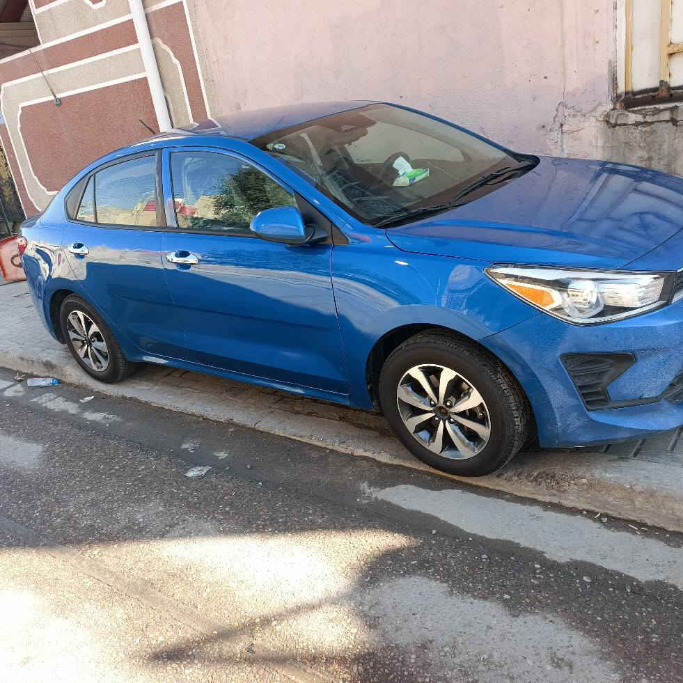 كيا ريو رقم بصرة نكليزي جديد معوقين بصره وكاله عامه بسمي لون مميز 
المواصفات رادار تحديد مسار نقطه عمياء ويلكب 3بصمات دسك ورا وكدام لايتات زنون بلاد عدسات حساس اطار مكينه دوش1600كير ايتي المرغوب 
السياره جاهزه للخير كلش الف دينار ماتصرف عليها سعرها 125مجال جدن قليل 
تريد وكاله اي وقت 
عندي وكاله عامه بلسياره *********** البصرة, العراق
