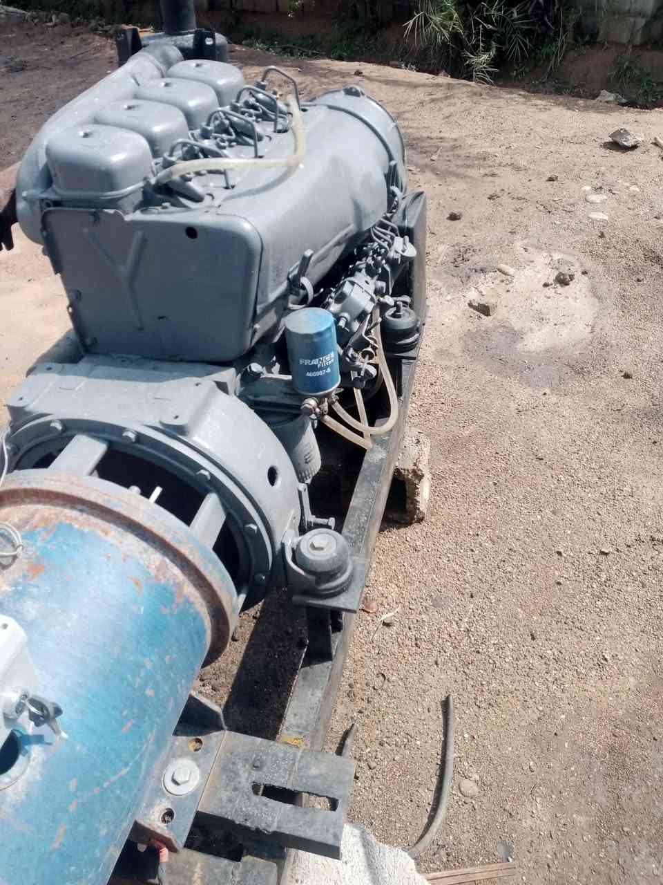 دويز الماني ابو صاروخ شرط  الحمل 30كيفي سعر 20 ورقه ديالى ناحيه العظيم توصيل ***********
