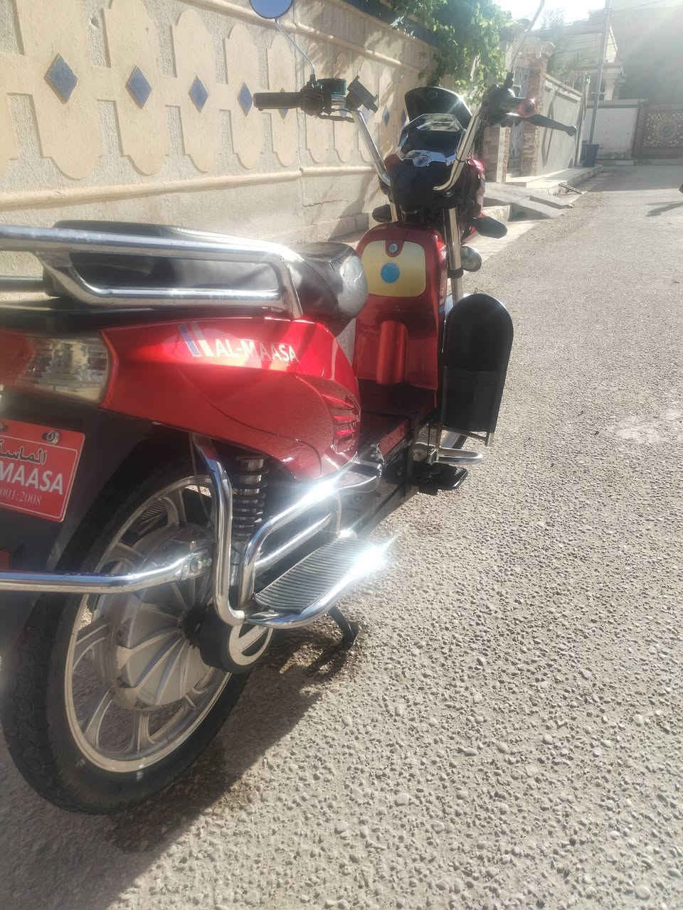دراجة للبيع لماسة موديل ٢٤بطاريات جدد يقرن ١١بصمة مانع سرقةبصمة تشغيل من بعدكهربايات شغالة دراجة جديدة سعر 450 وبيهة مجال***********
