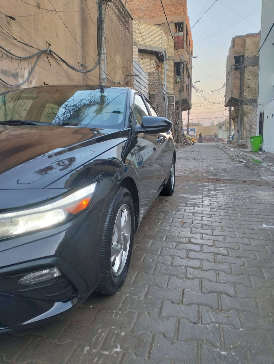 سلام عليكم النترا وارد كندي حادثها خارجي بدون الغد او شاصي تبريد الشركه شرط مديل 2025 مواصفات نص فول كير ومحرك مكفول برغي ما مفتوح بيهن السياره ماشيه 5 الف اخت الزيروه دخول جديد بدون رقم تترقم جميع المحافضات ترهم مراوس بسياره مرقمه او بيع السعر 134.  هذا رقمي ***********
