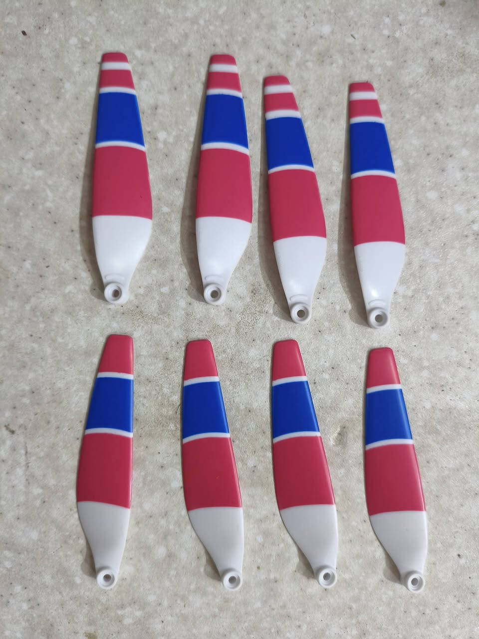 متوفر جوستك مني 2 او مراوح مني3 او مني 4


**إذا كنت صاحب هذا الإعلان وتريد حذفه لأي سبب، رجاءا أرسل رسالة إلى الدعم الفني**