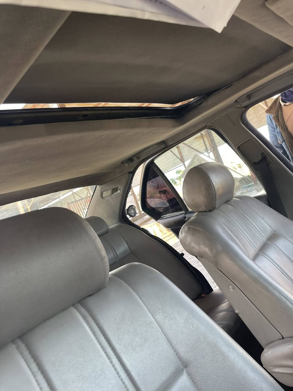 بي ام 525 مودبل 1992 محرك مسكر عدل سياره مكفوله من الحادث وهزه قبل يومين سويتها حداديه جديده تايرات شديتهن جديد تبريد ثلج داخل جلد وجام كهرباء سياره مكفوله محرك وكير رايدها 60 وبيها مجال ماسنجر متواجد


**إذا كنت صاحب هذا الإعلان وتريد حذفه لأي سبب، رجاءا أرسل رسالة إلى الدعم الفني**