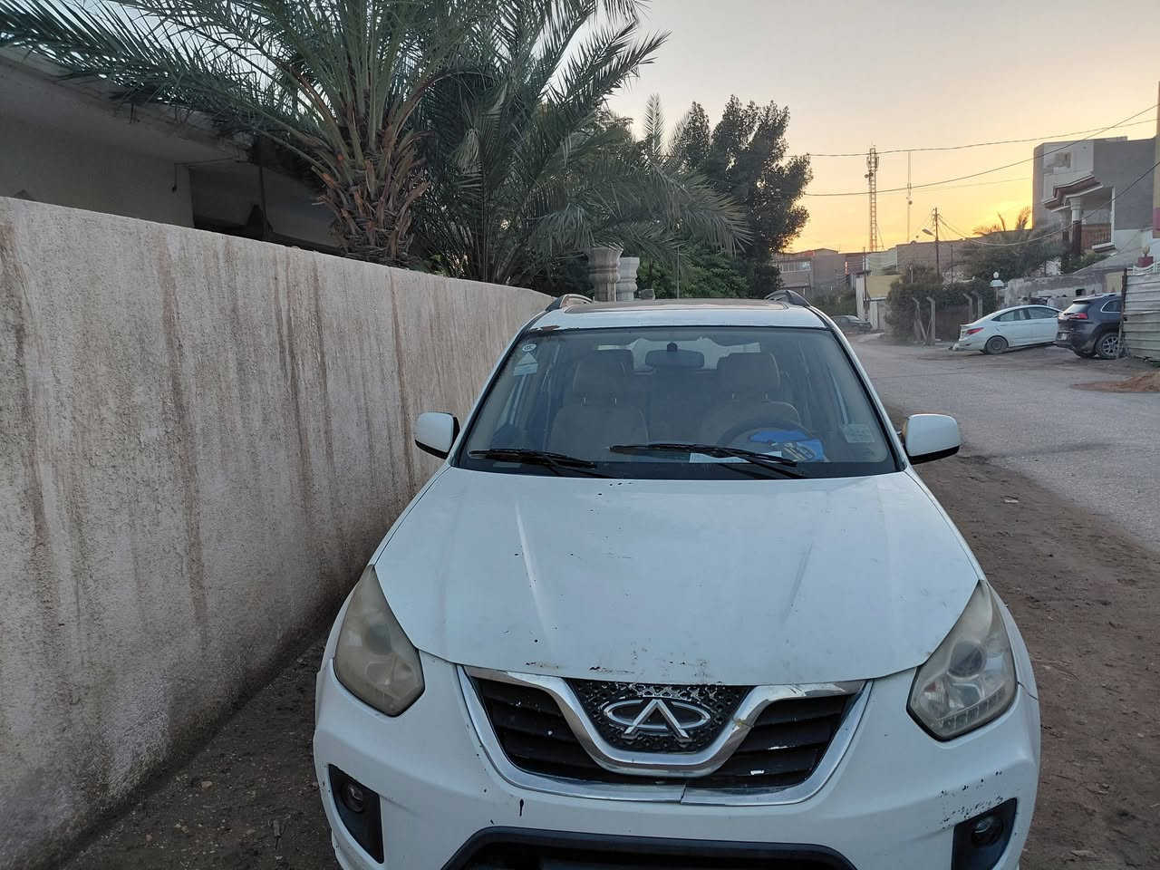 السلام عليكم سياره تيكو ٢٠١٢ نظيفه جدا بدون صبغ  استلام شركه بسمي سعرها ٥٥ ورقه رقم بابل  السنويه ساقطه مكانه الحله  ***********
