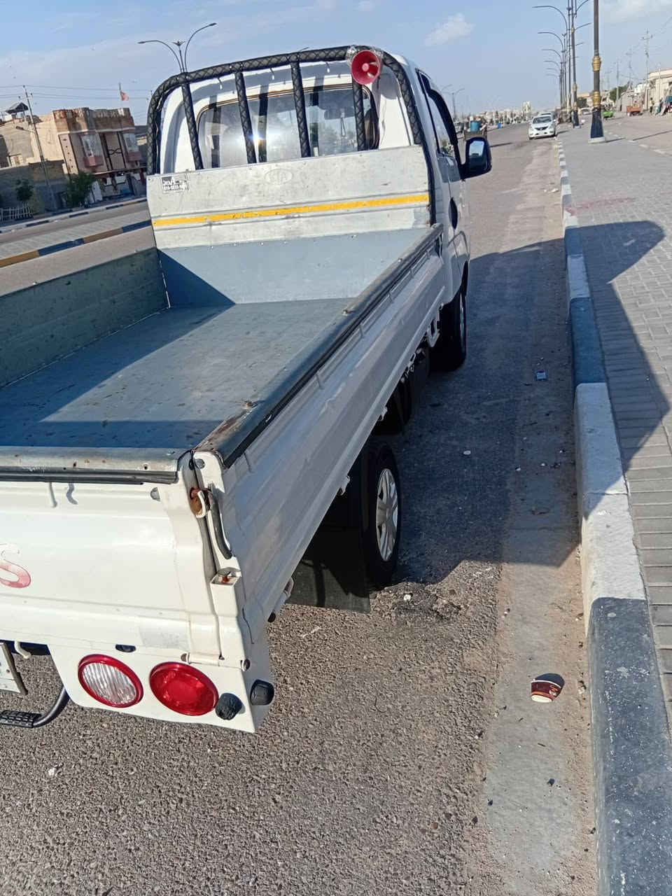 السلام عليكم كيه بنكو موديل 18 السعر 120 السياره كفاله عامه مكان البصره رقم الهاتف ***********
