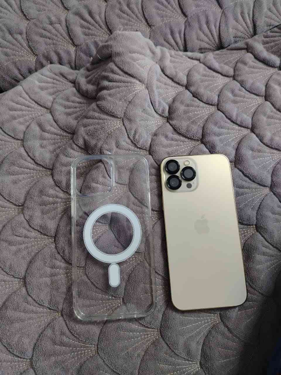 السلام عليكم
ايفون 13 برو ماكس 

الجهاز وتر بروف ضد المي 

بطاريه 83

ذاكره 128 

تك سيم 

مايعبر هوى 

السعر 640 وبي مجال بسيطط

الموقع  حي الصحه جانب الأيمن 

لل استفسار اكثر 

***********
