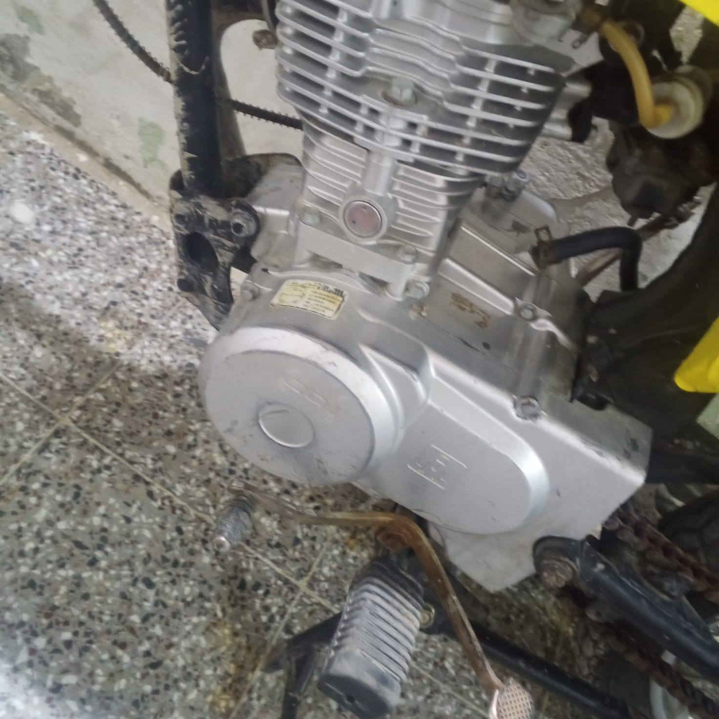 سلام عليكم دراجه للبيع مكلف بل نشر رقم راعيه وتصل وتساب بي *********** عمارة, ميسان
