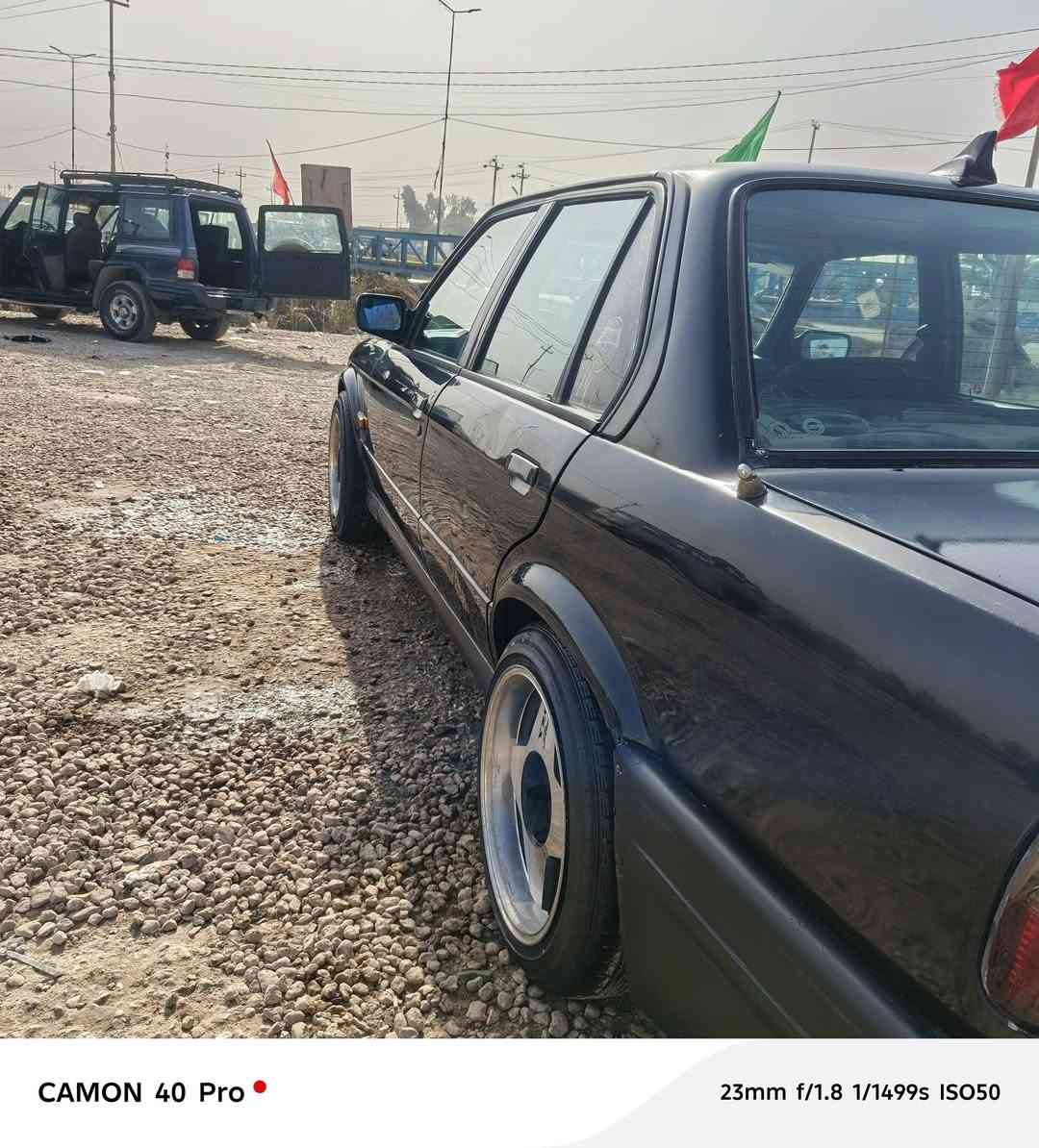 اسلام عليكم سياره bmw زعره سياره مال جناي متعوب عليه محور مكينه وكير اتو  ونجي مجول 6 بستم مال حاويه قبل شهر شادهن تخم تاير جديد ويل رياضي جديد كهربائات كله جديده غرفه نضيفه جدأ( مال جناي)  بسمي  رقم بغداد دولي 
السعر 30 وبيه مجال للشراي مكاني بابل الحمزه الغربي الاستفسار ***********
