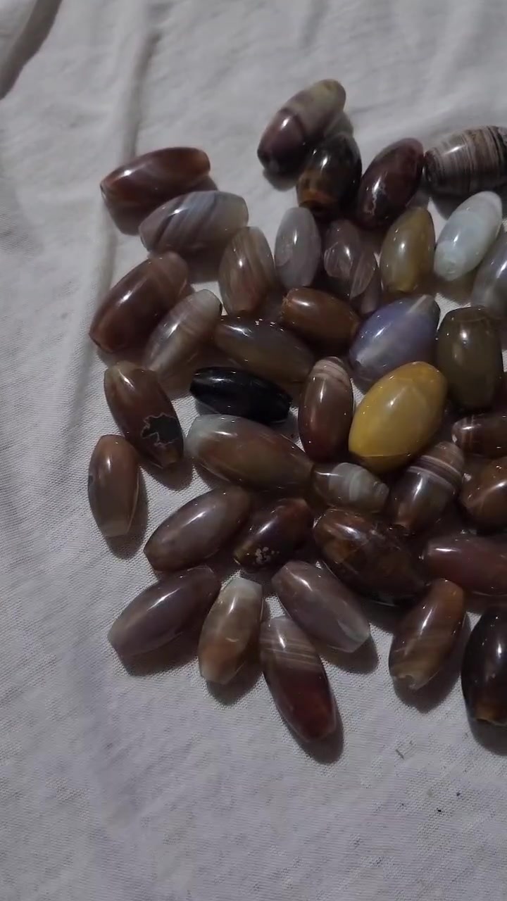 بسم الله ماشاء الله ♥
تم وصول وجبة من العقيق اليماني الجزع الشفاف 
طاقة وجمال وتميّز 
يوجد خدمة توصيل لجميع المحافظات العراق 🇮🇶
 بشير للعقيق اليماني
واتساب 
‎0774 451 1576

