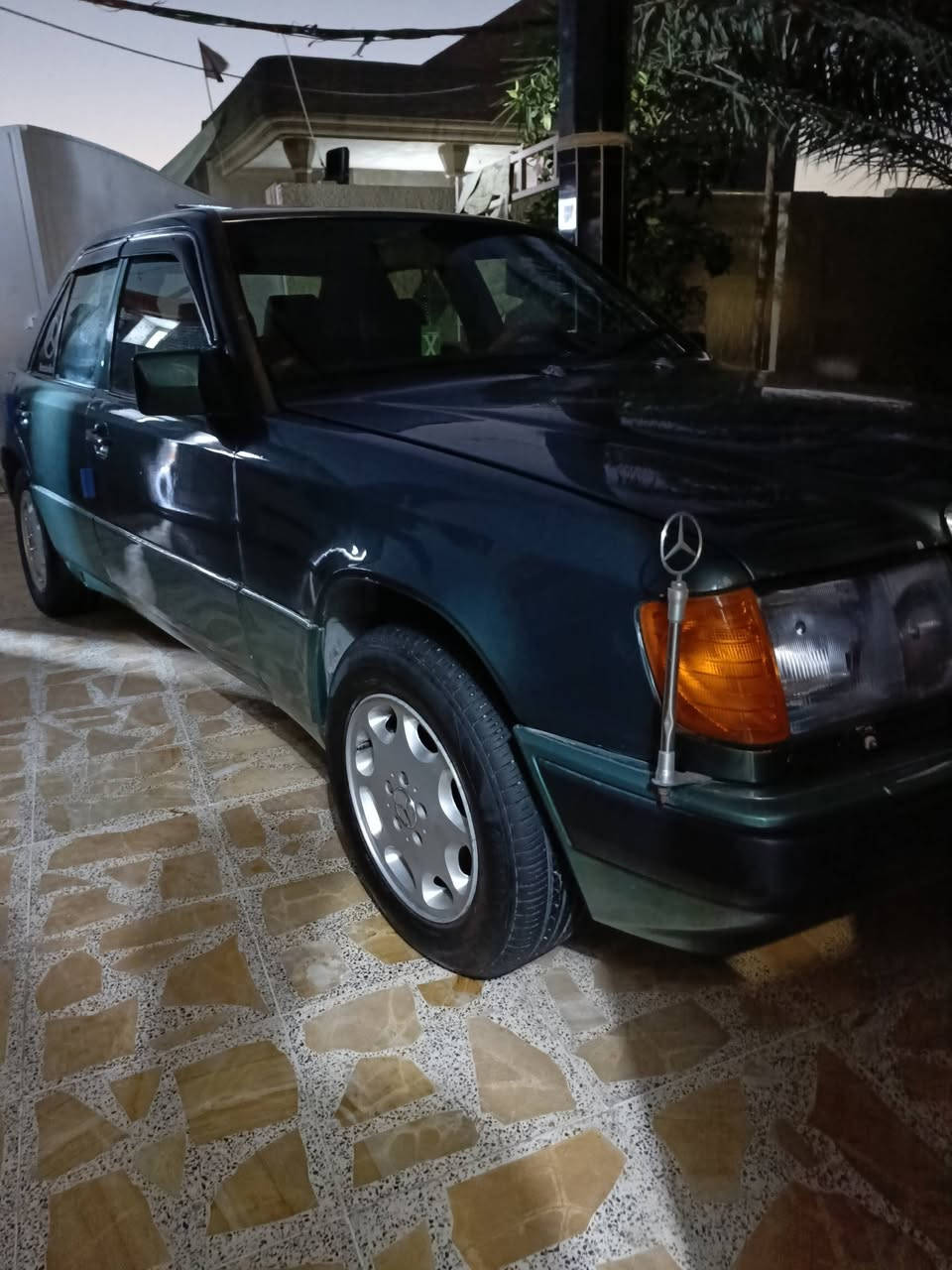 مارسدس دب للبيع مديل 1992
كشر نضيف سياره حلوه مرتبه

 كهرباء شغالة

 كير محرك بشرط محرك 3000

 رقم بغداد رقم جديد دولي 

سيارة بأسمي

  سعر 65

رقم الهاتف ***********

المكان ديالى المقدادية ابي صيدا
