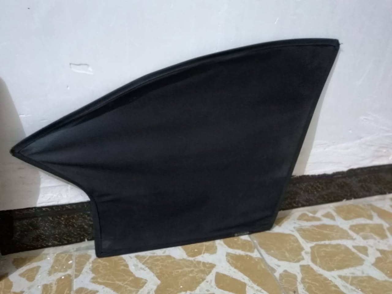 غراض سنتافيا٢٠٠٩ للبيع بردات كوتيةمضللة١٠٠/١٠٠عدد٧ مع فرشةجلدللكشنات الخلفيه مع ساعة دشبول عاطلة، المكان قلعةسكر***********
